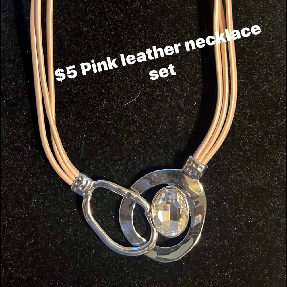 $5 Pink leather choker set